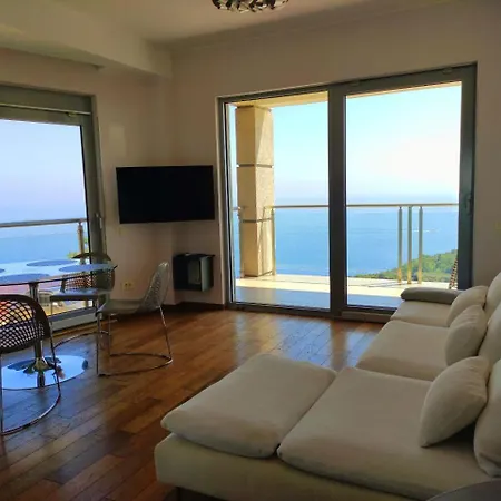 Nature Escape Infinity Pool And Amazing Sea View 아파트